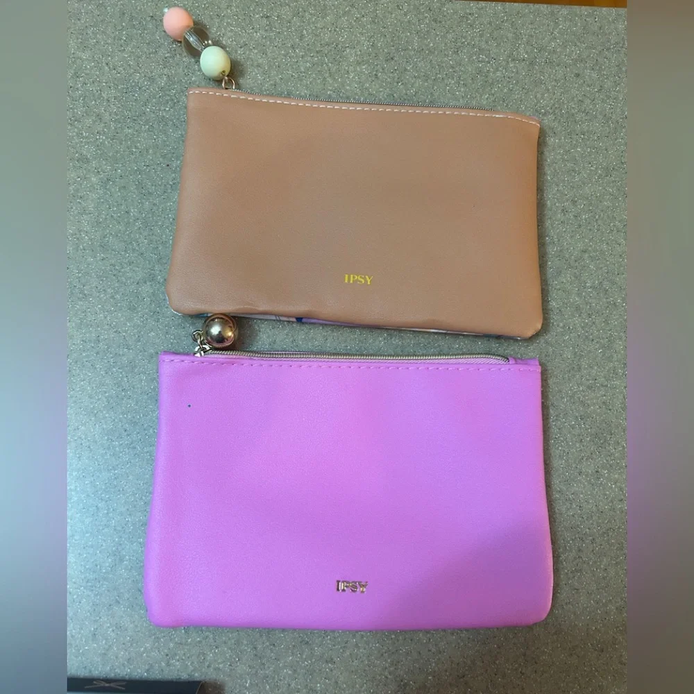 IPSY Lot of 2 Glam Bags w/ Total 10 Samples Eyeshadow Palettes, Crayons, Liner